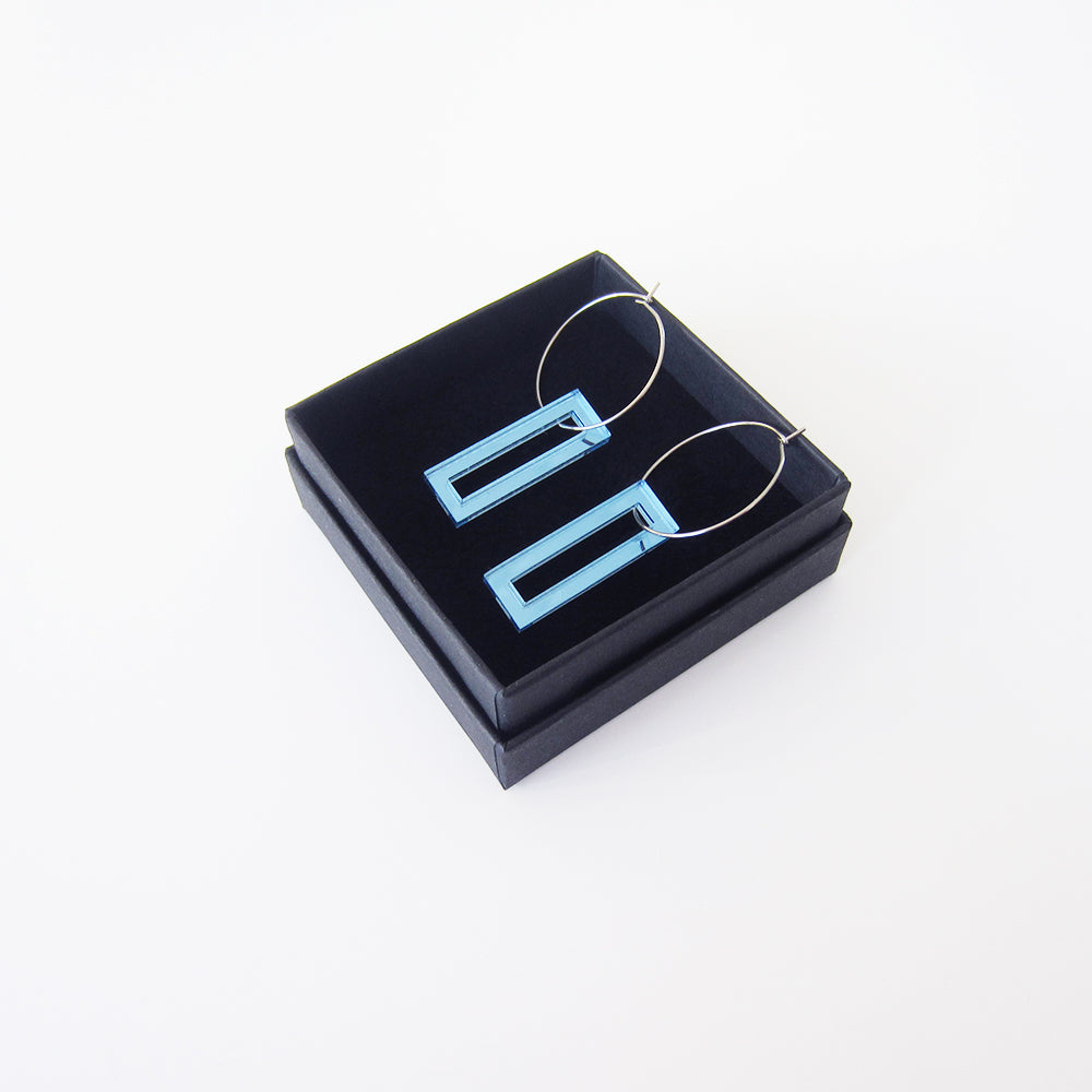 
                  
                    Particle-earrings, rectangle
                  
                